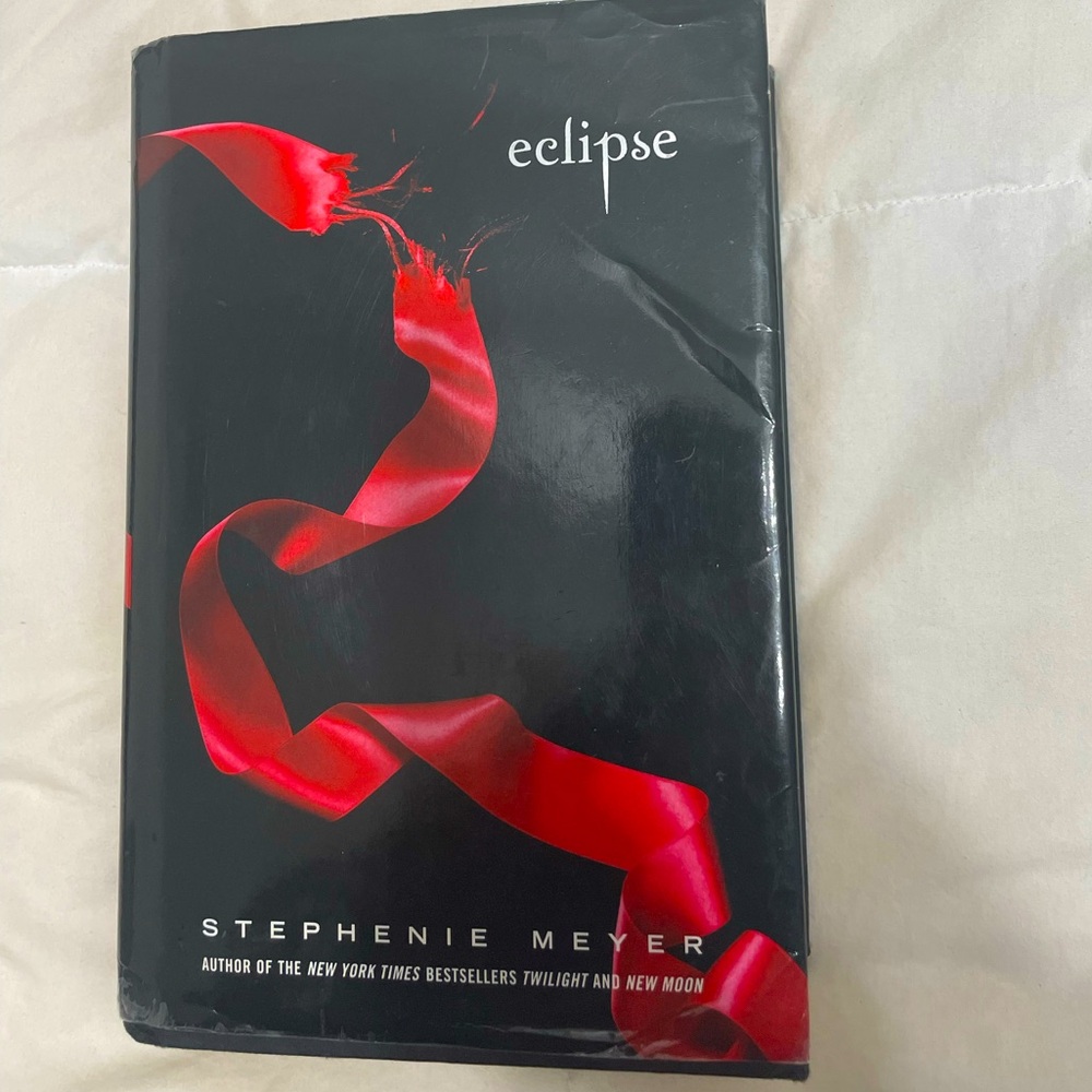 Eclipse Hardcover Book by Stephenie Meyer twilight